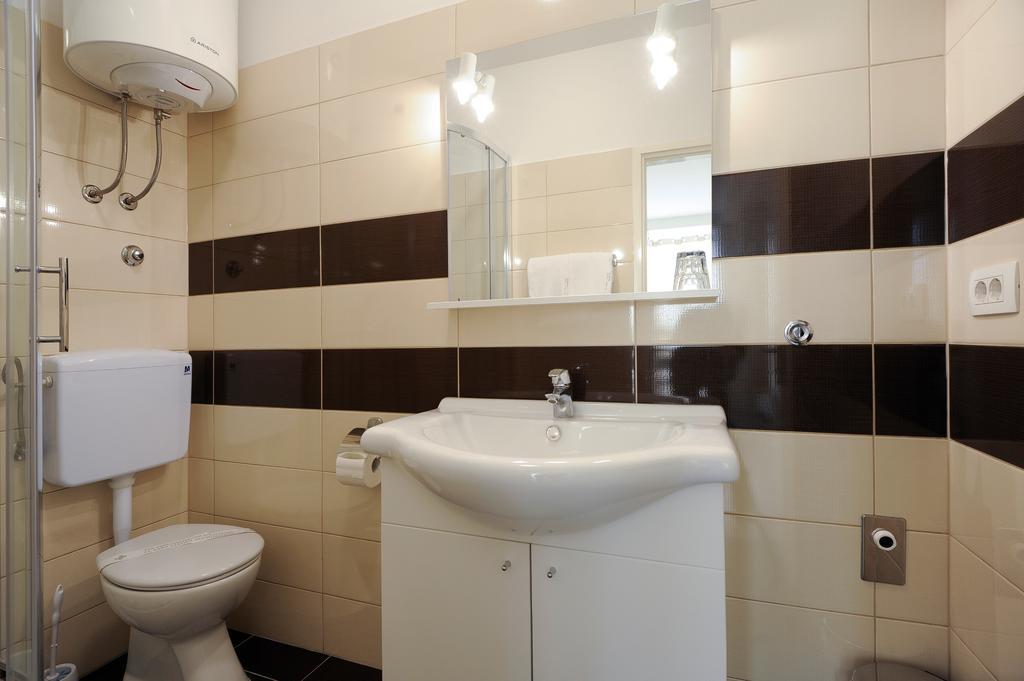 Tinel Rooms Old City Center Zadar Buitenkant foto